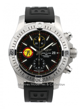 Breitling - Avenger Chronograph 45 Patrouille de Suisse