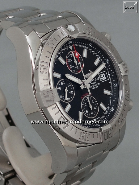 breitling avenger ii a13381