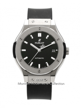 Hublot - Classic Fusion Titanium 38mm réf.565.NX.1470.RX