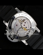 Panerai Luminor 1950 8 Days GMT PAM00233 - Image 6