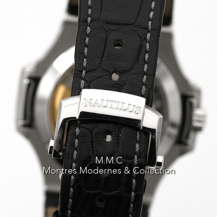 Patek Philippe Nautilus Calendrier Annuel réf.5726A - Image 5